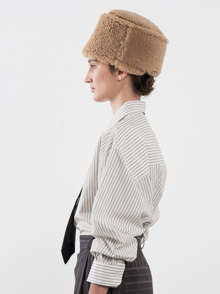 TAN LEATHER BACK CURLY HAIR PILLBOX HAT