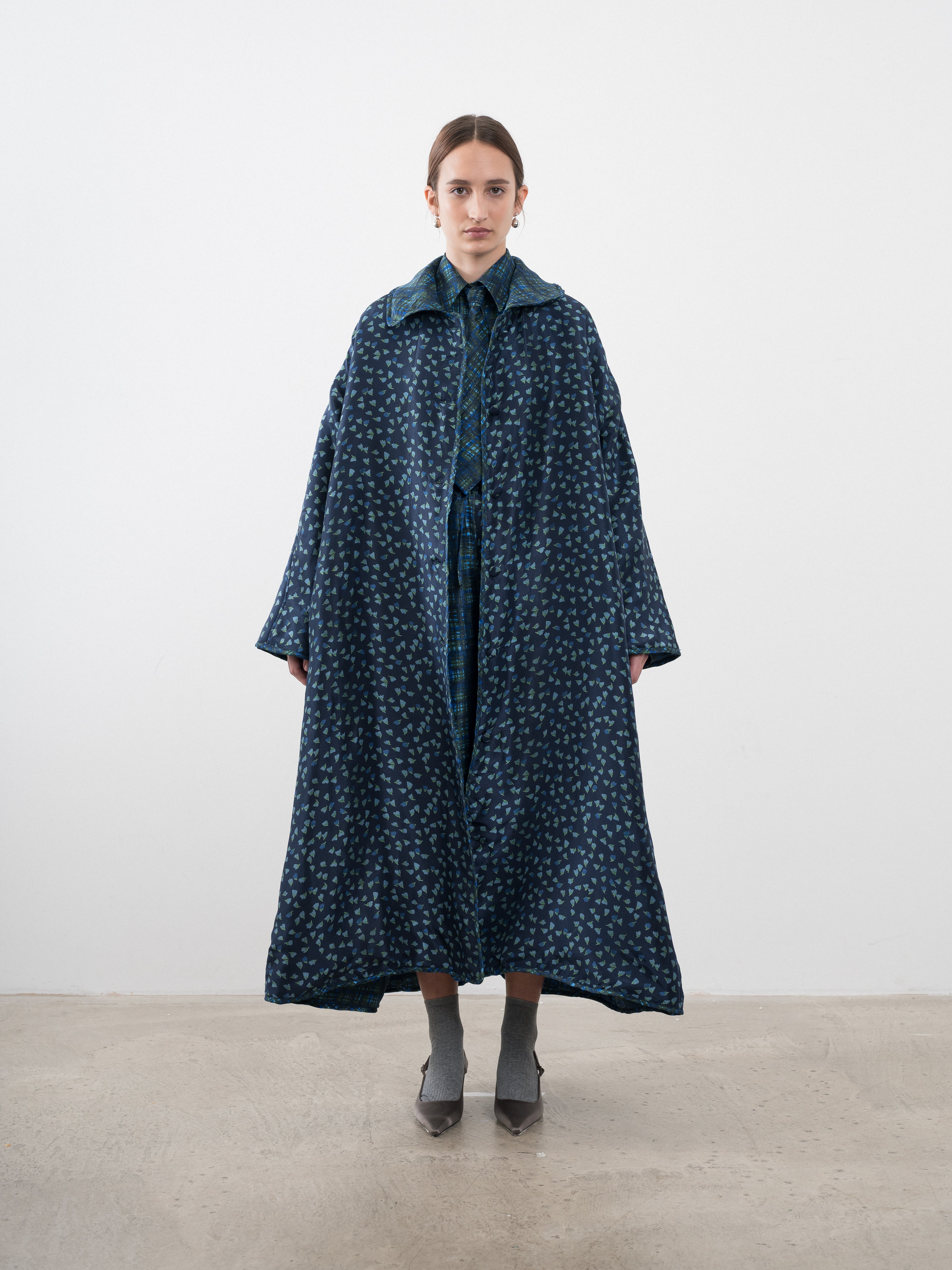 ヌキテパ　Poly Dupion Embroidery Quilted Coat ヌキテパ Poly Dupion Embroidery Quilted Coat POLY DUPION EMB